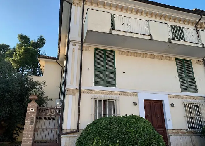 Adele Sant'angelo Villa *