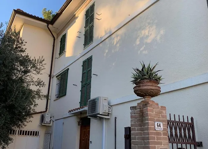 Adele Sant'angelo Villa