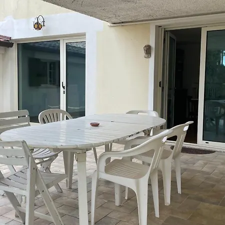 Adele Sant'angelo Villa *